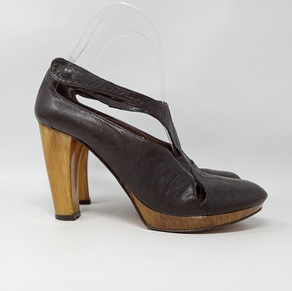 Armand Basi Brown Leather Cut Out Heels, Women's Size EU 37 / US 7 - Picture 2 of 13